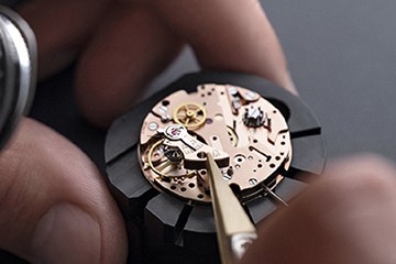 深圳欧米茄的手表为什么会走慢了2分钟